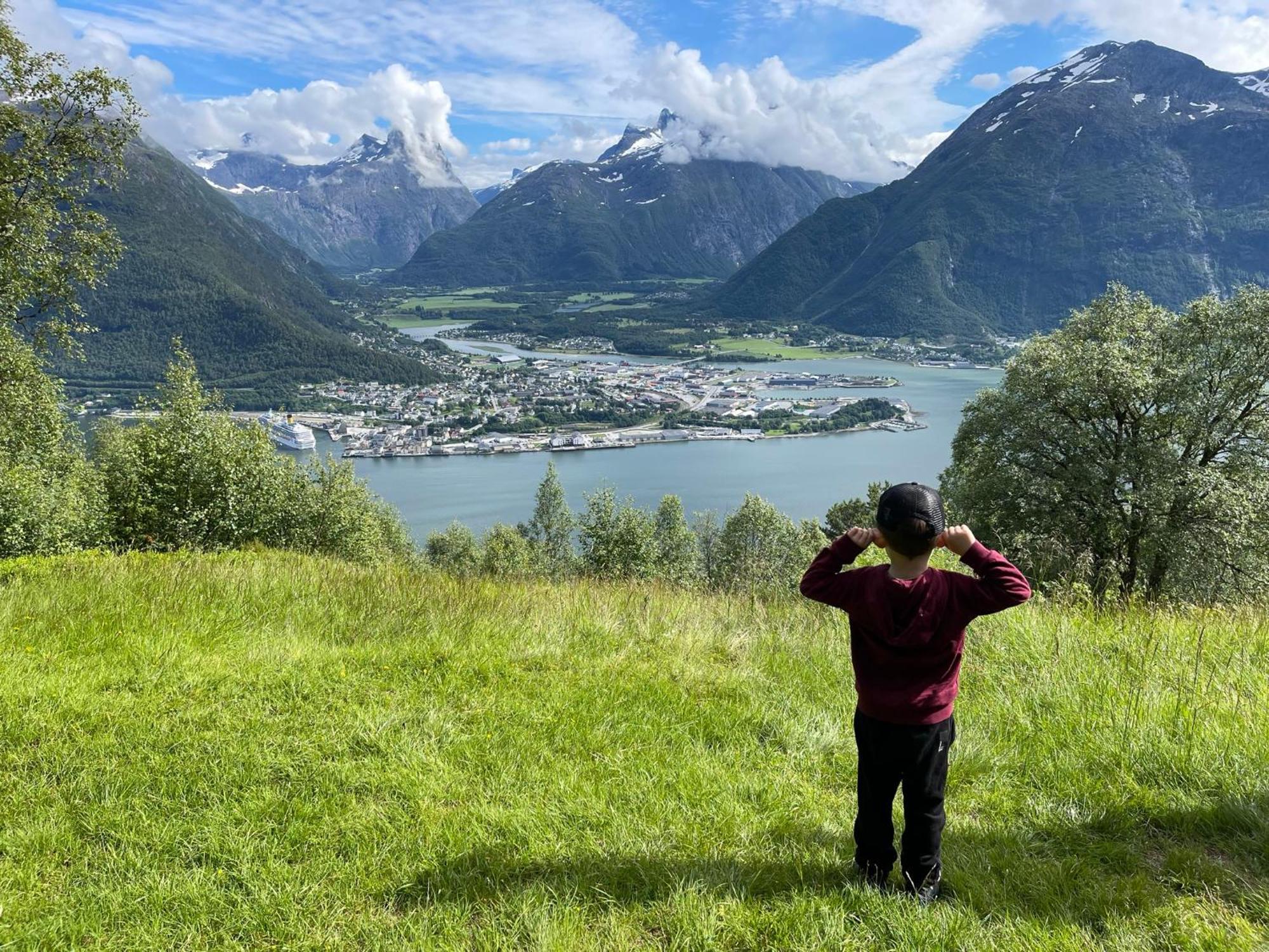 Apartmán Bakkebo Rampestreken Åndalsnes Exteriér fotografie